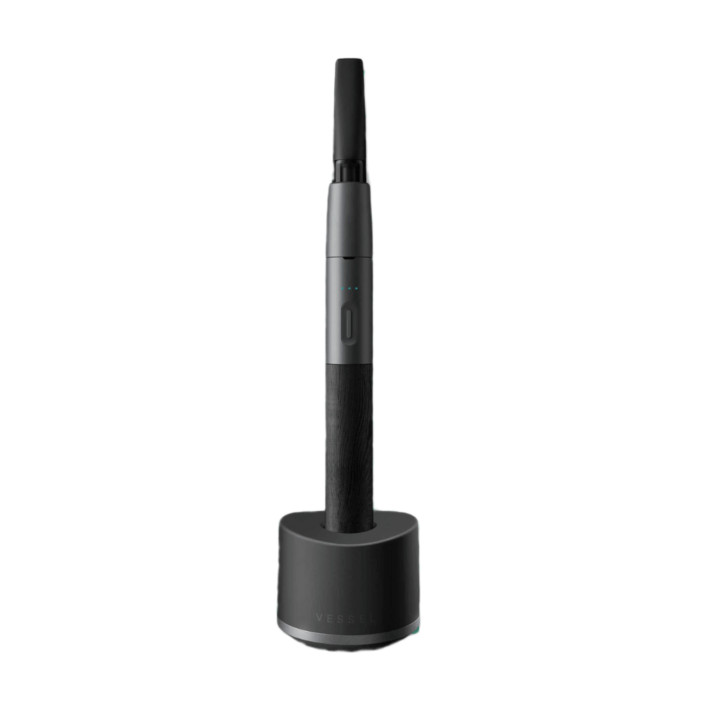 Vaporizačné pero Vessel Craftsman v prevedení slate a blackwood s nabíjacím dokom
